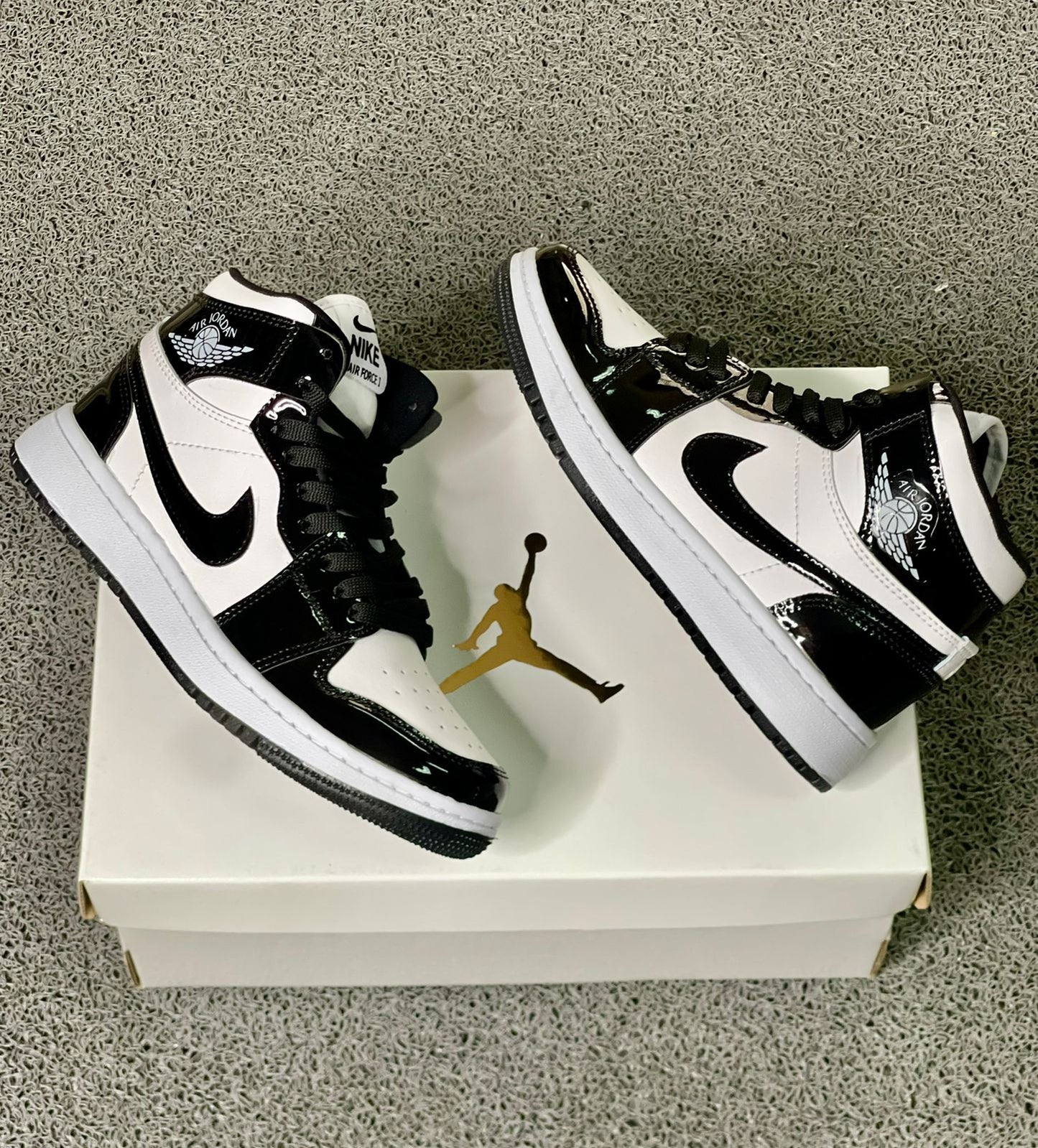 Nike Jordan Retro
