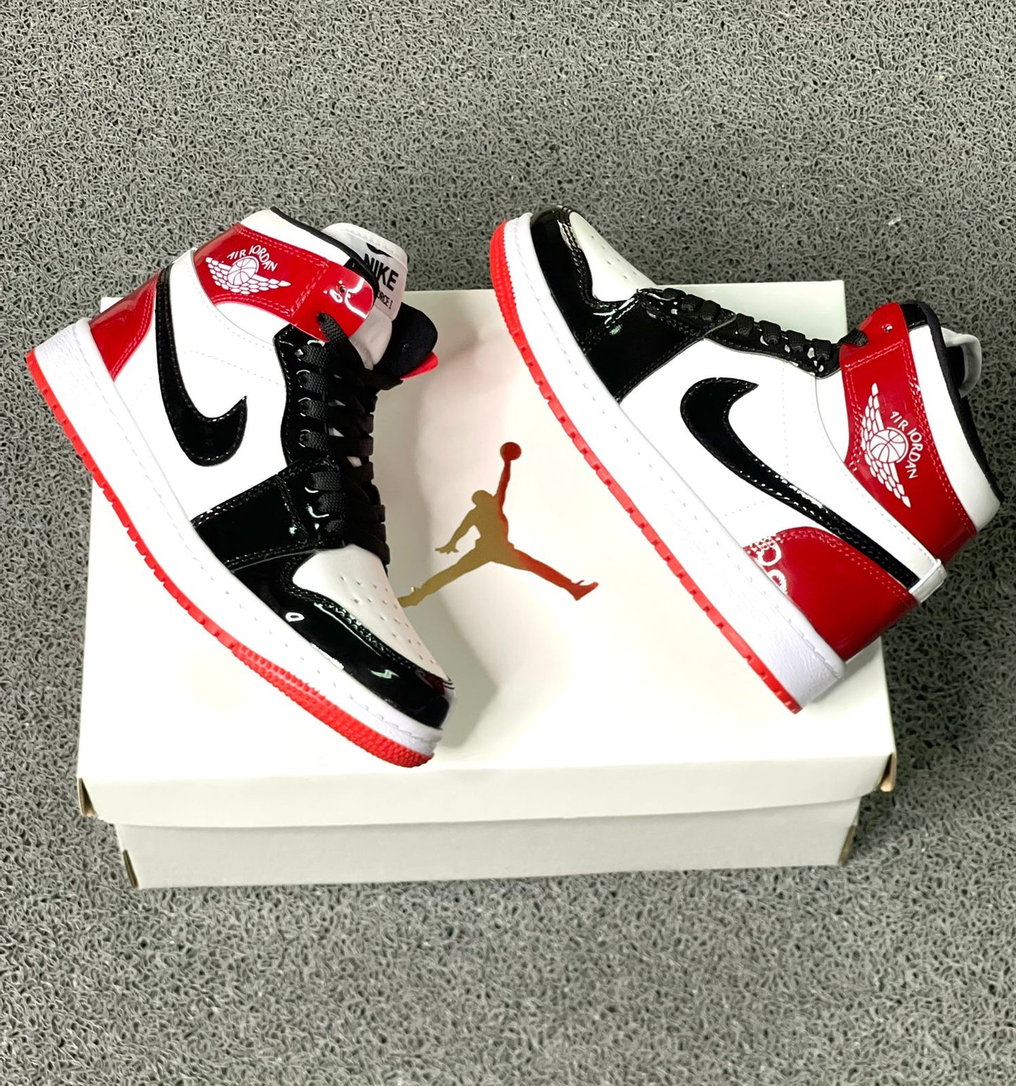 Nike Jordan Retro