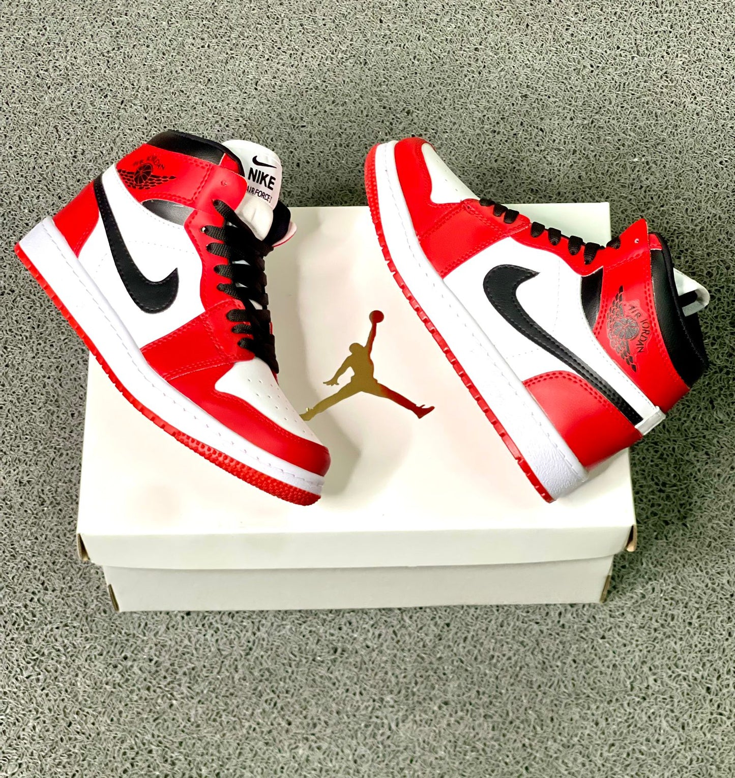 Nike Jordan Retro